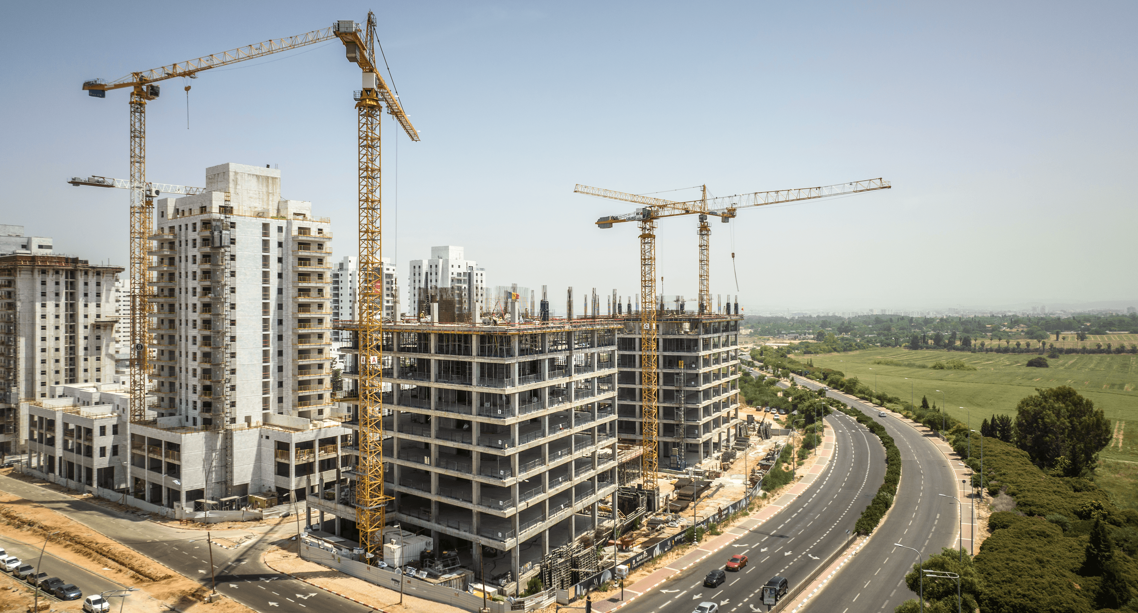 תהליך בניית פרויקט מגדלי איילה Construction Process of the Ayala Towers